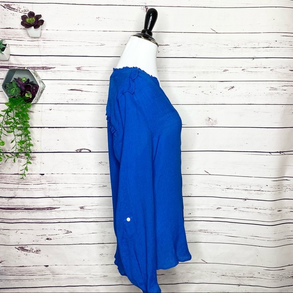 Zac & Rachel Blue Lightweight Button Up Shirt Size Large - Picture 9 of 10